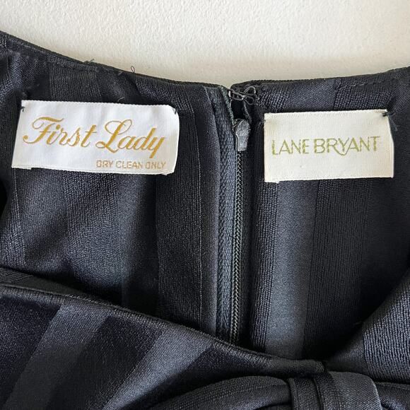 Lane Bryant | 60s Vintage First Lady Black Striped Bow Plus Size Shift Dress 14 - Picture 11 of 11